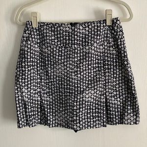 Harolds, black and white flower skort